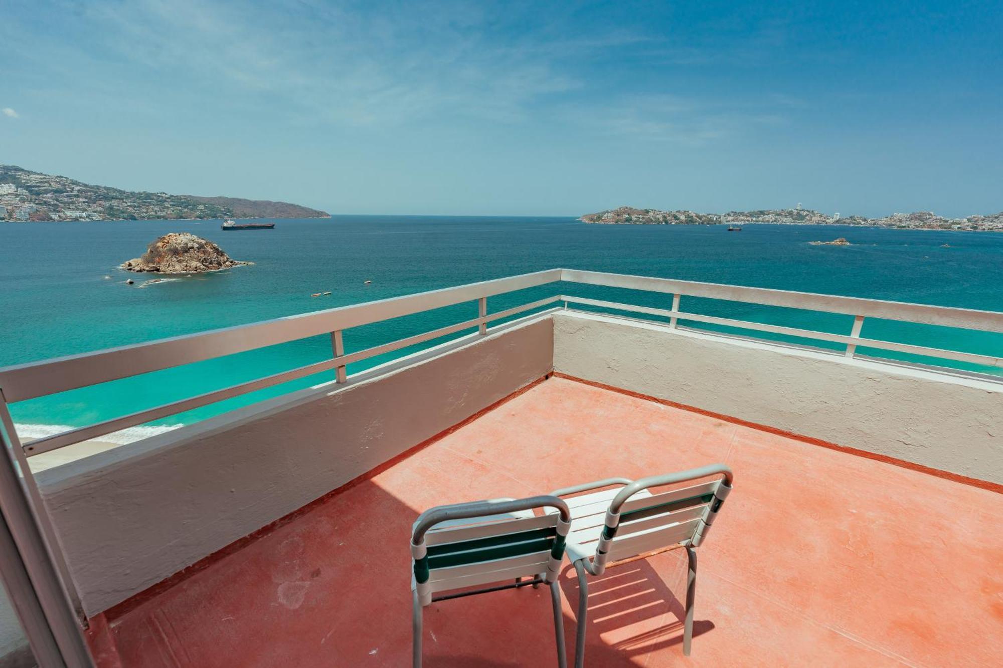 Hotel Playa Suites Acapulco Exterior photo